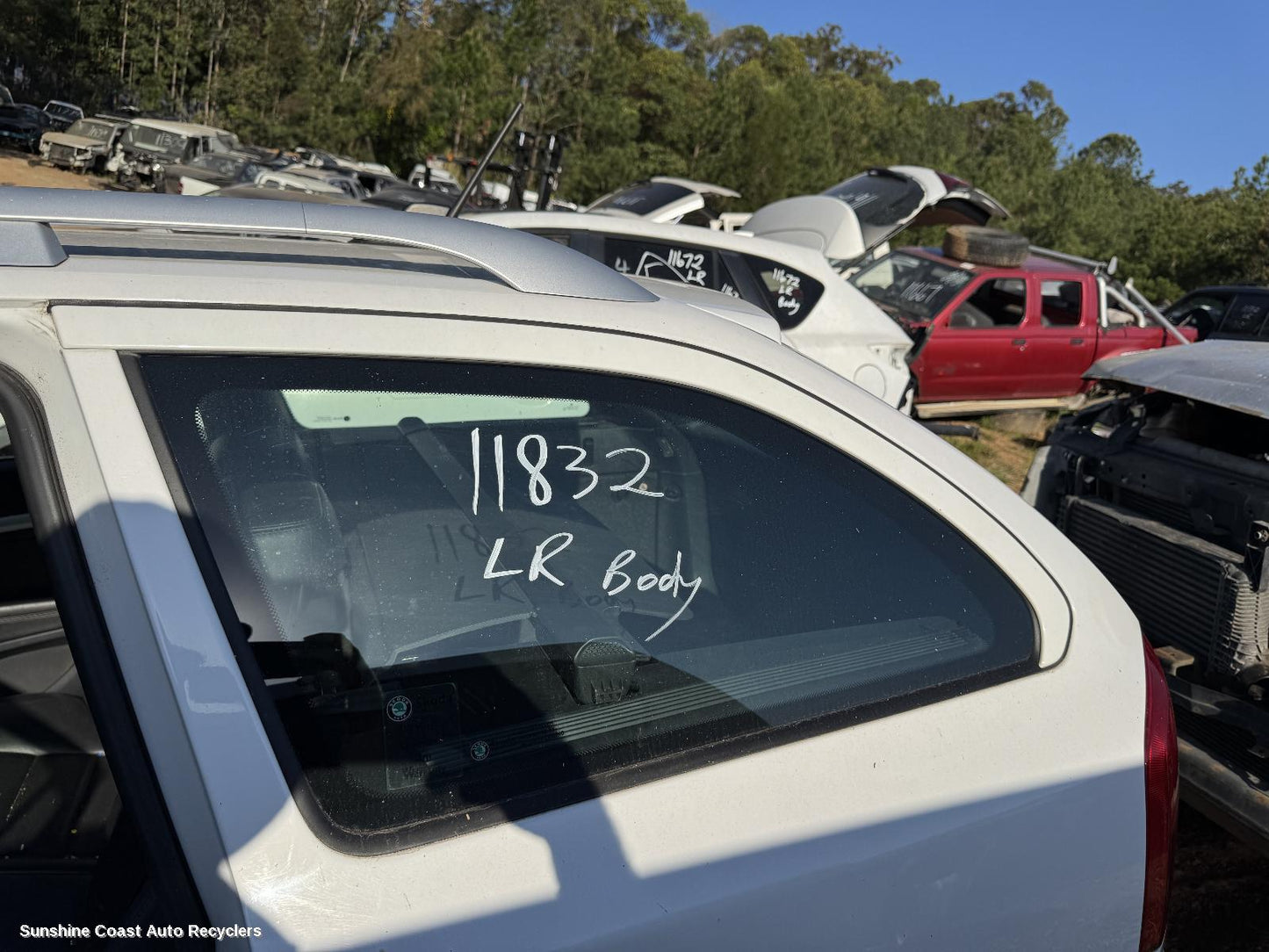 2011 Skoda Octavia Left Rear Side Glass