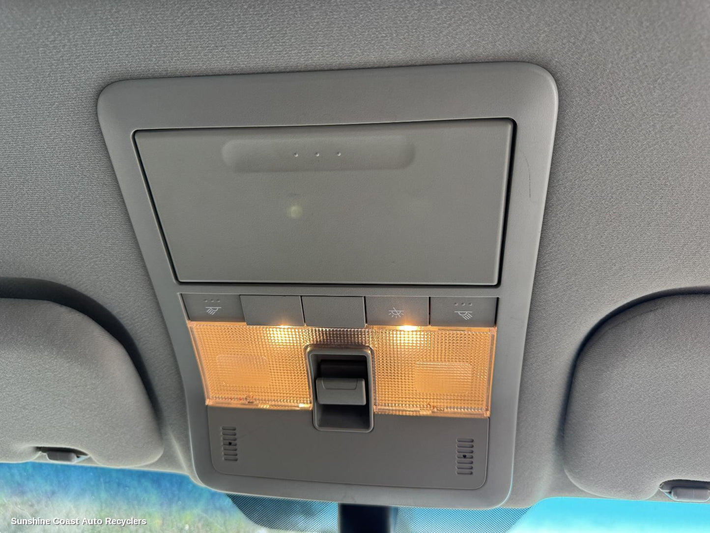 2013 Holden Captiva Courtesy Light