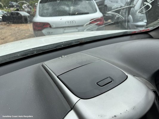 2013 Holden Captiva Glove Box