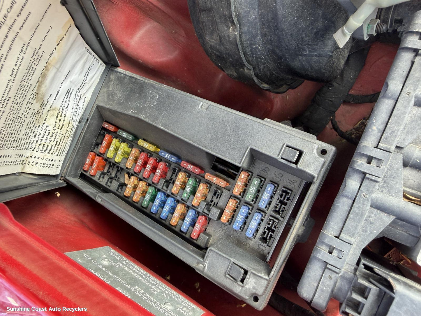 1997-2004 Mercedes Slk Fuse Box