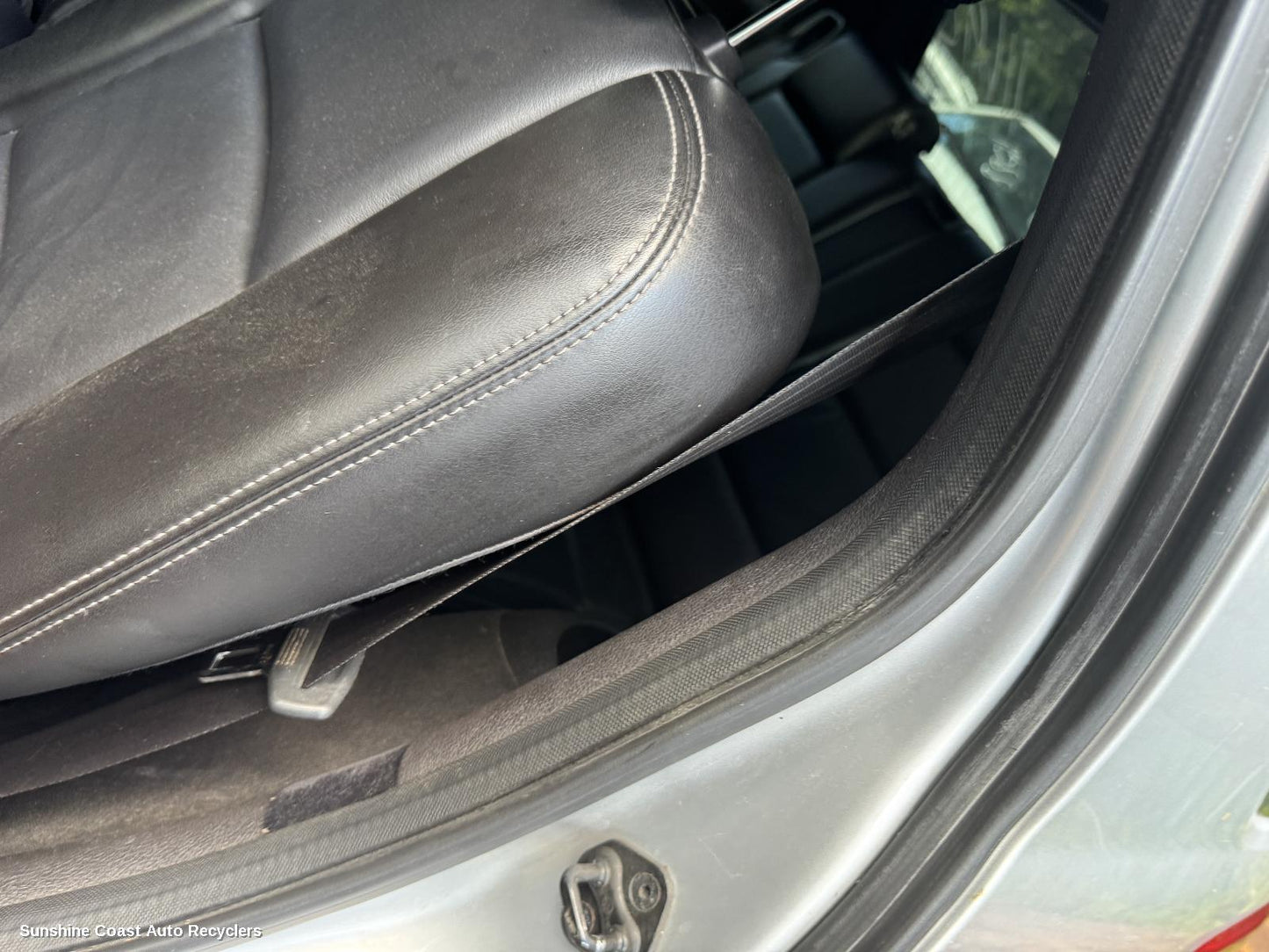 2011 Ford Territory Seatbelt Stalk