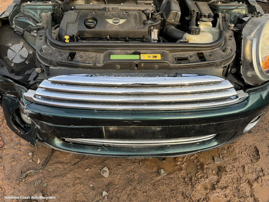 2010 Mini Cooper Grille