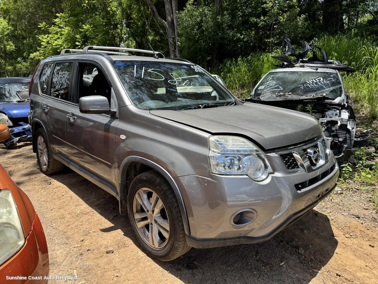 2013 Nissan Xtrail Left Guard