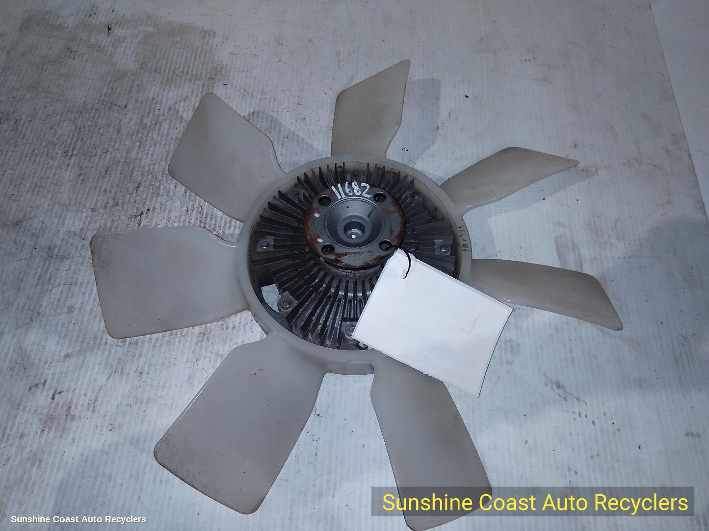 2019 Toyota Hilux Fan