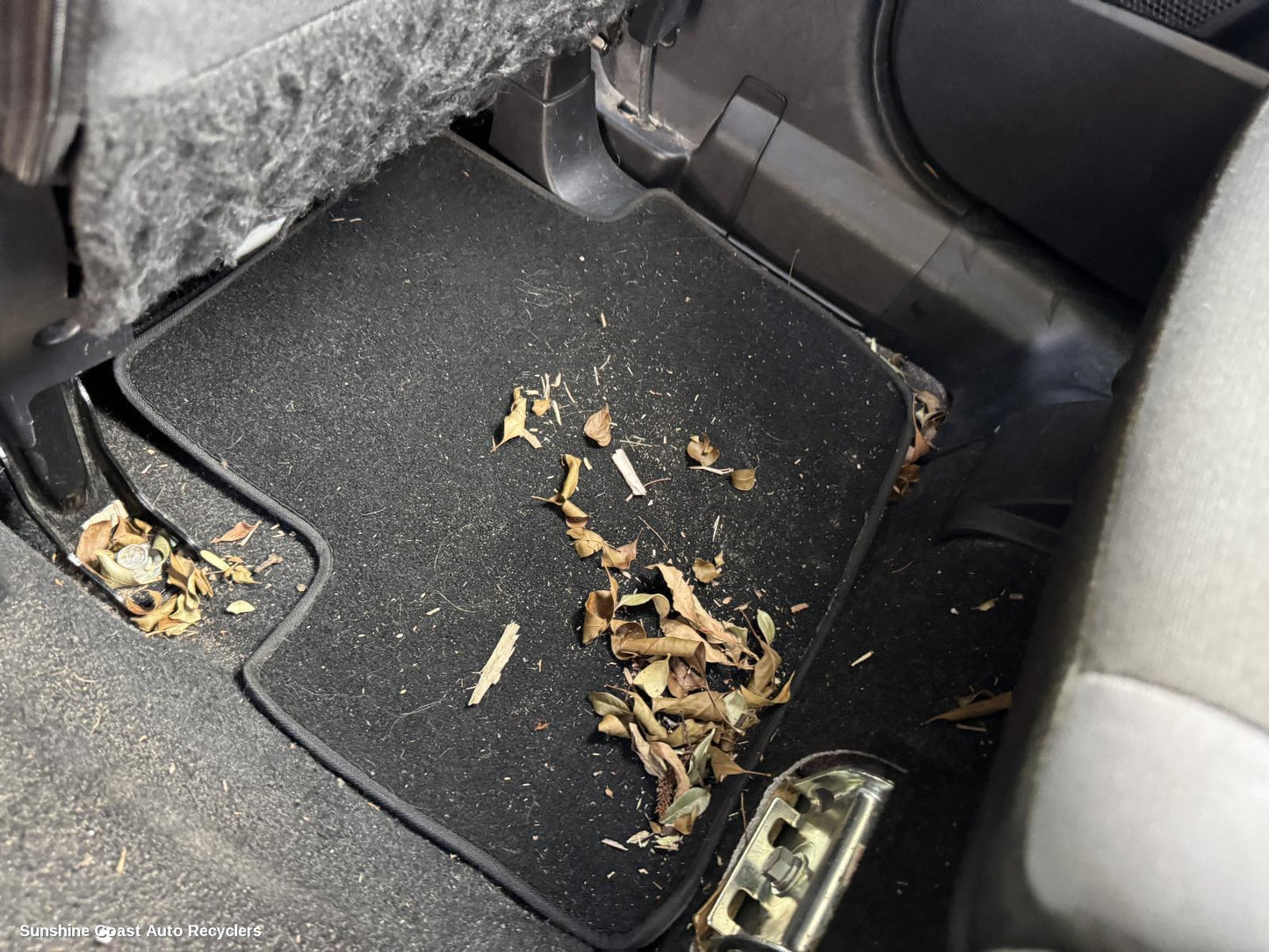 2010 Mitsubishi Outlander Floor Mats