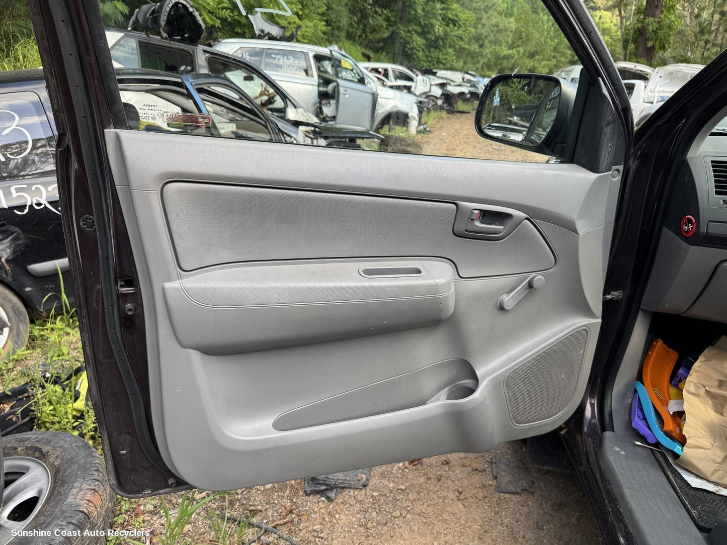 2006 Toyota Hilux Door Boot Gate Lock