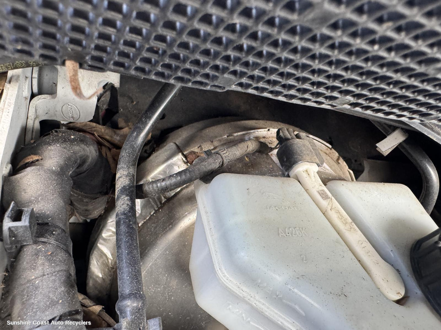 2016 Jaguar F Pace Brake Booster