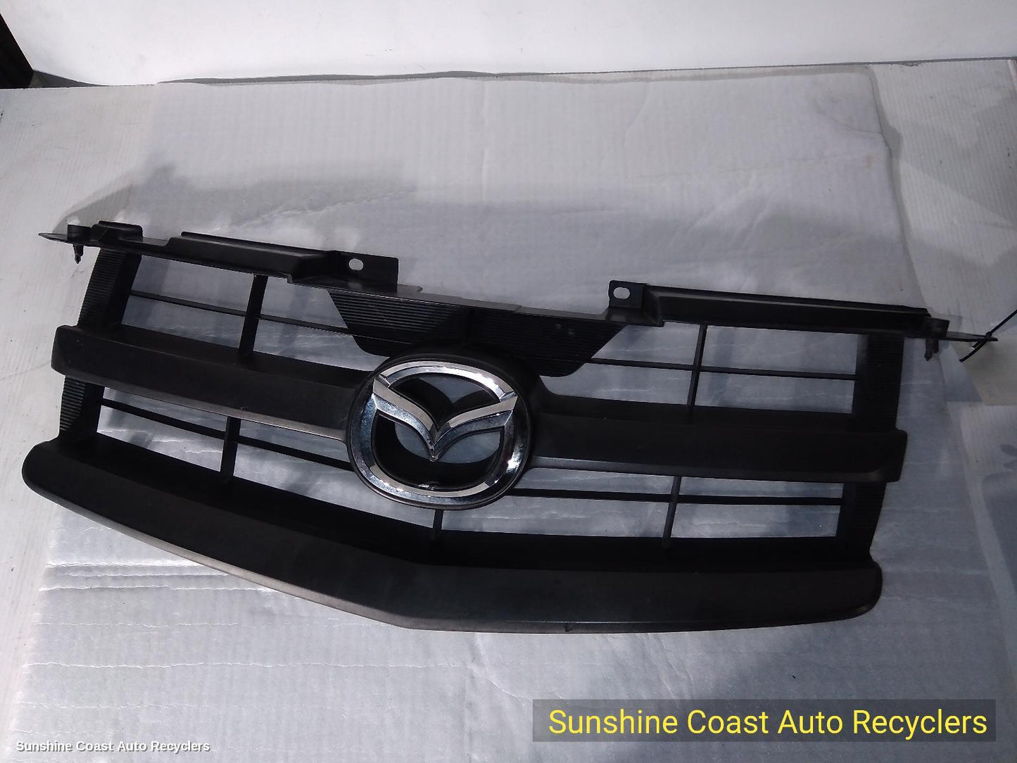 2011 Mazda Bt50 Grille