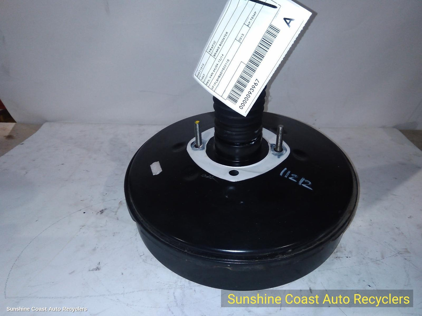 2013 Renault Trafic Brake Booster