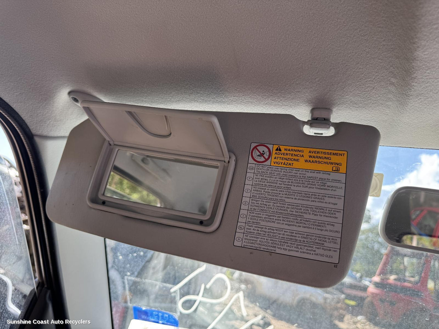 2011 Suzuki Jimny Sunvisor