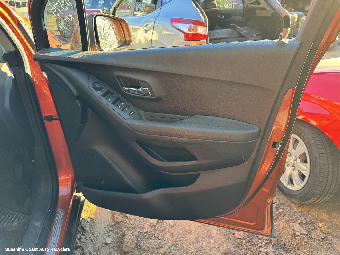 2013 Holden Trax Right Front Window Reg Motor