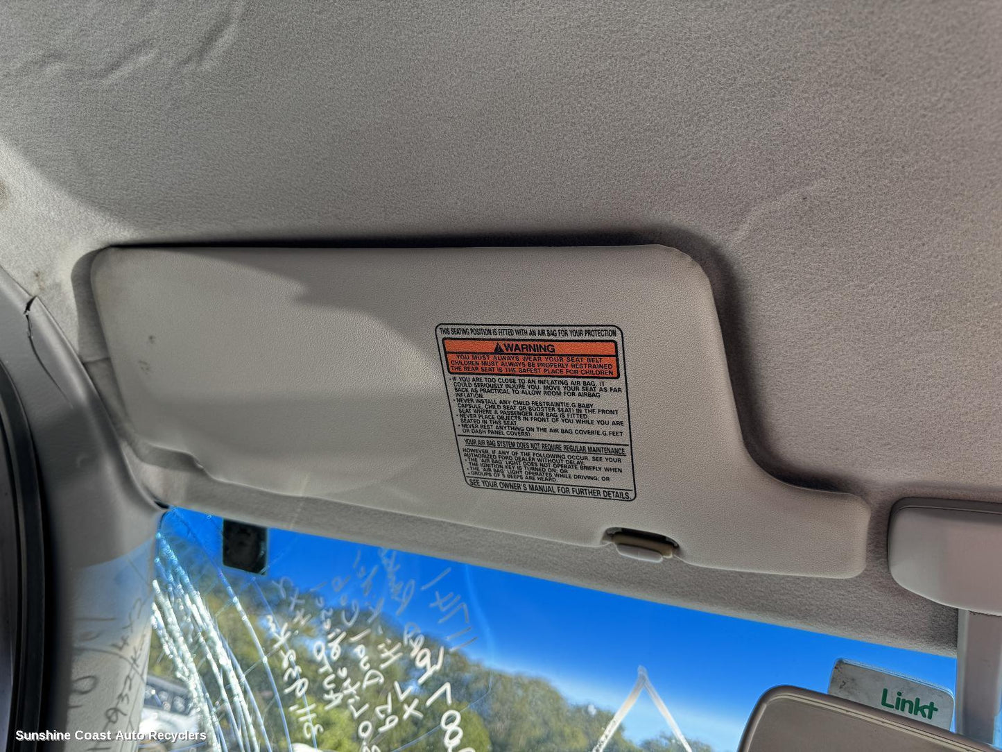 2007 Ford Ranger Sunvisor