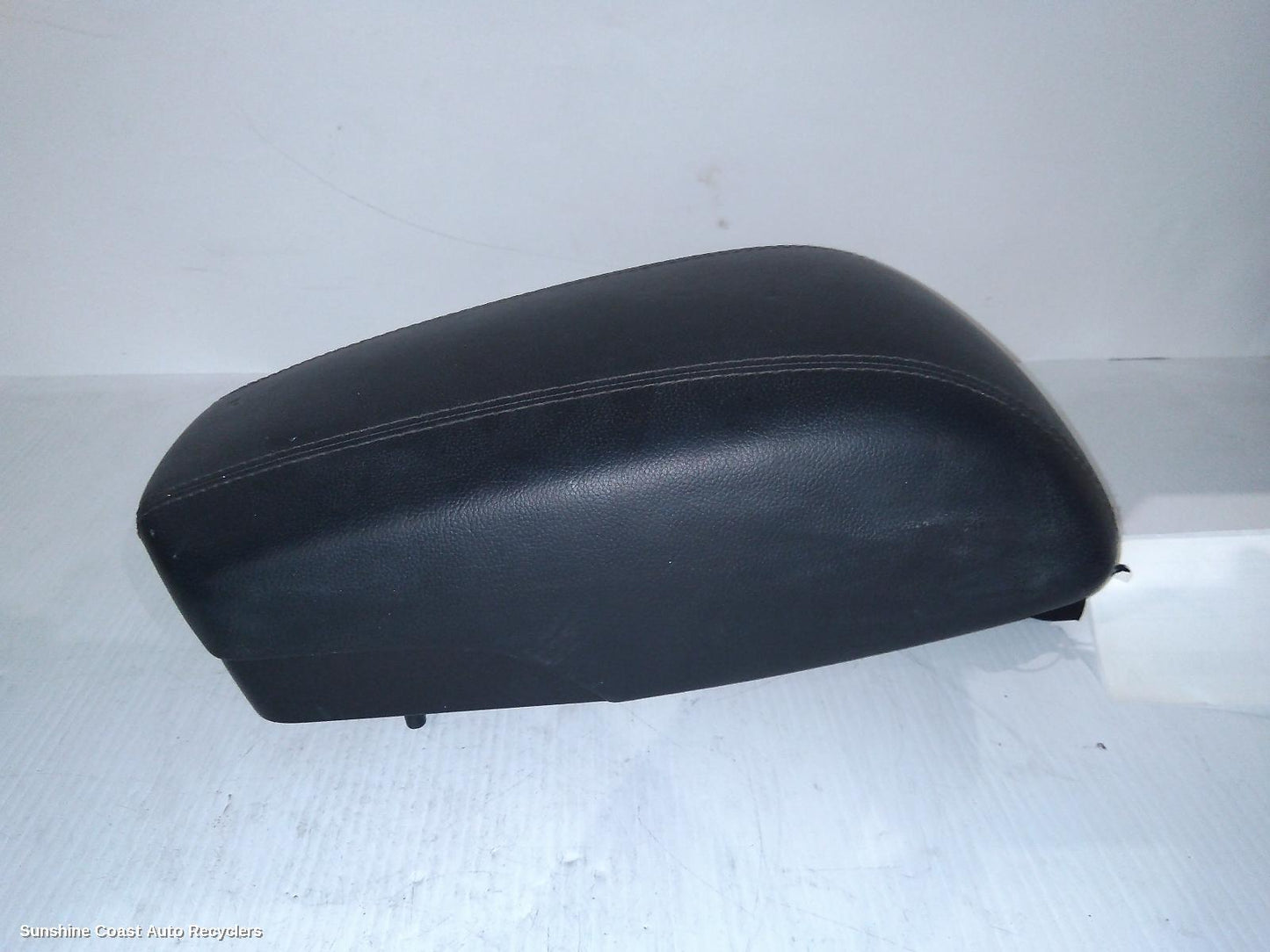 2015 Hyundai Santa Fe Console