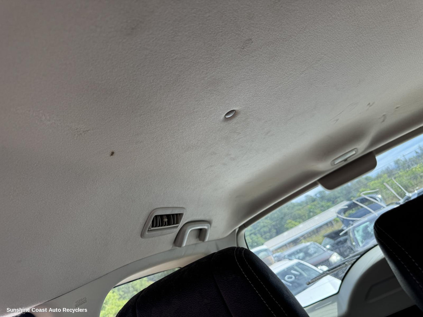 2014 Mitsubishi Pajero Grab Handle