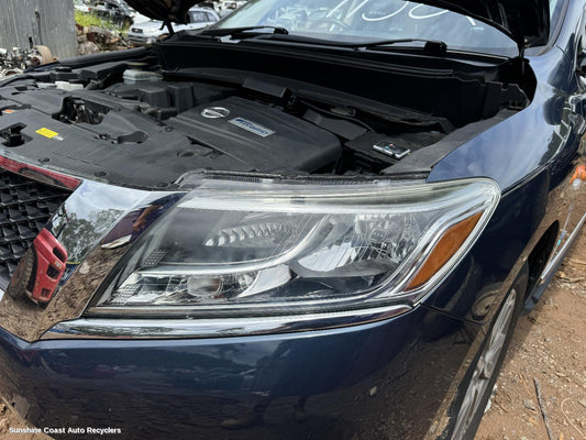 2014 Nissan Pathfinder Left Headlamp