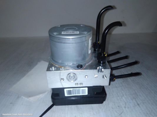 2022 Kia Stonic Abs Pump Modulator