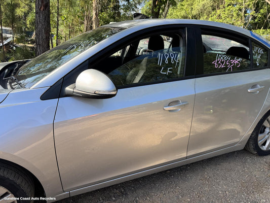 2015 Holden Cruze Left Front Door