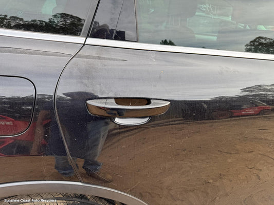 2016 Volkswagen Touareg Door Handle