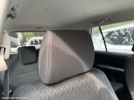 2014 Suzuki Vitara Headrest
