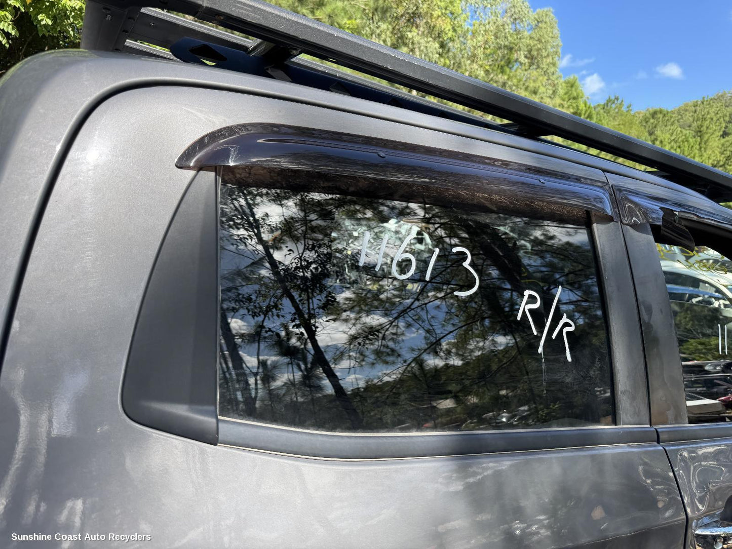 2022 Mazda Bt50 Right Rear Door Window