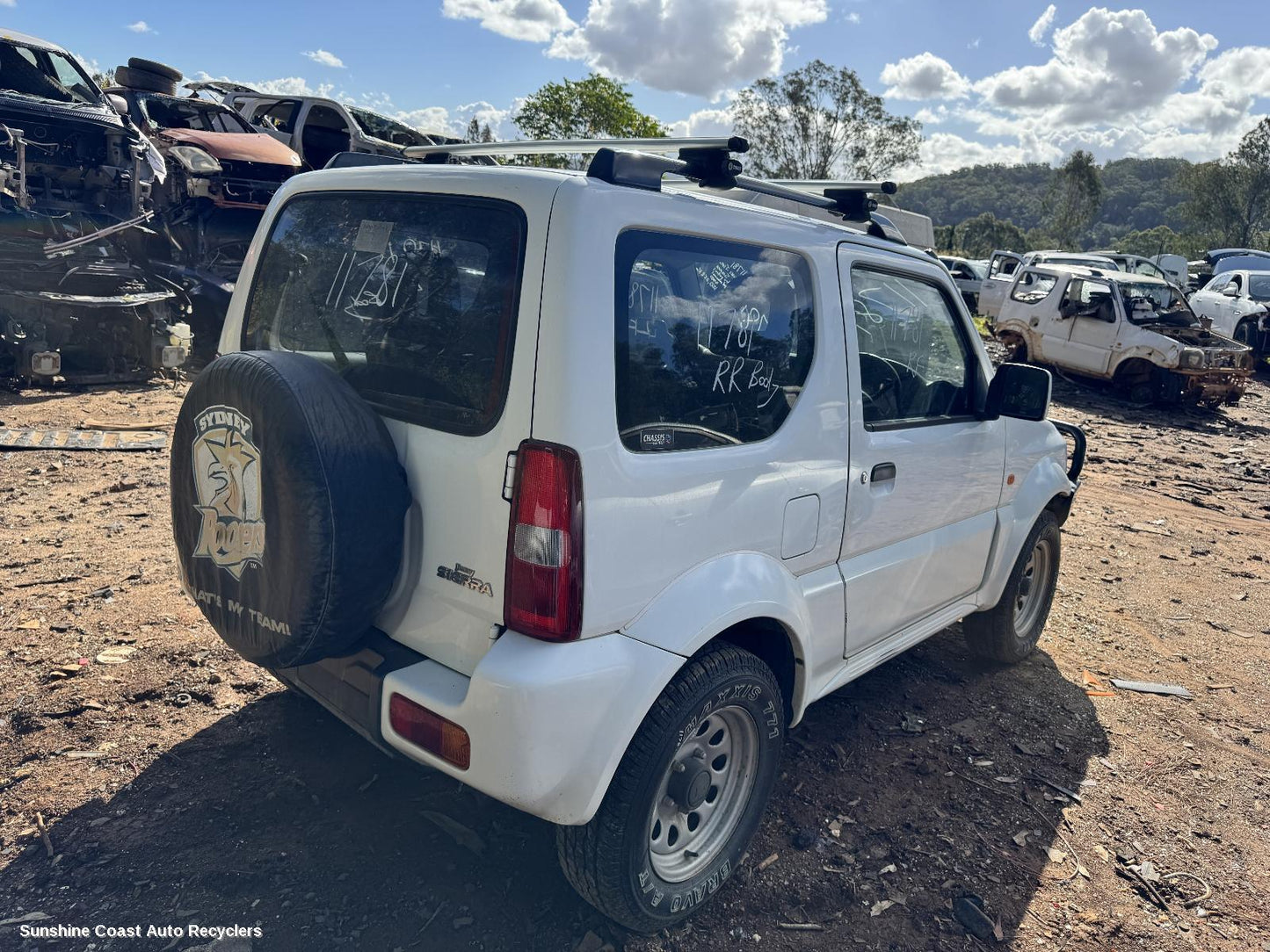 2011 Suzuki Jimny Bonnet Hinge Strut