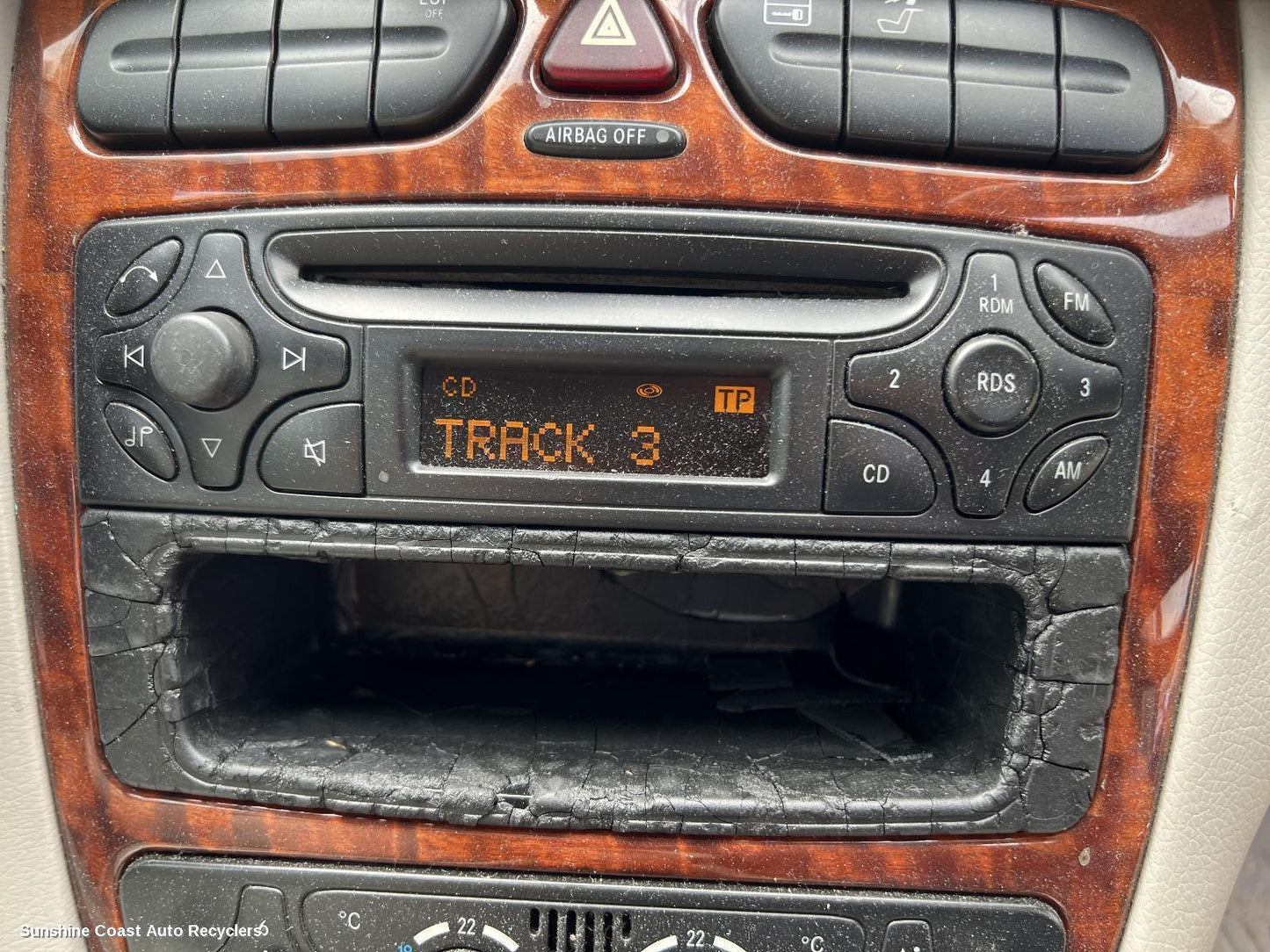 2003 Mercedes C Class Radio Cd Dvd Sat Tv