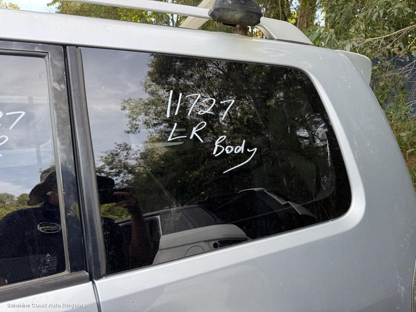 2007 Mitsubishi Pajero Left Rear Side Glass