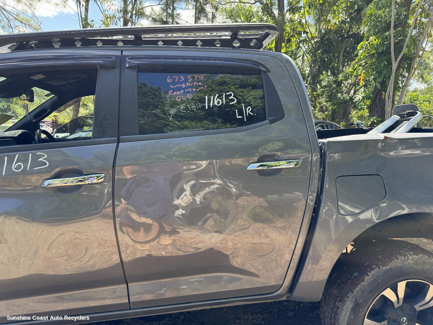 2022 Mazda Bt50 Left Rear Door Sliding
