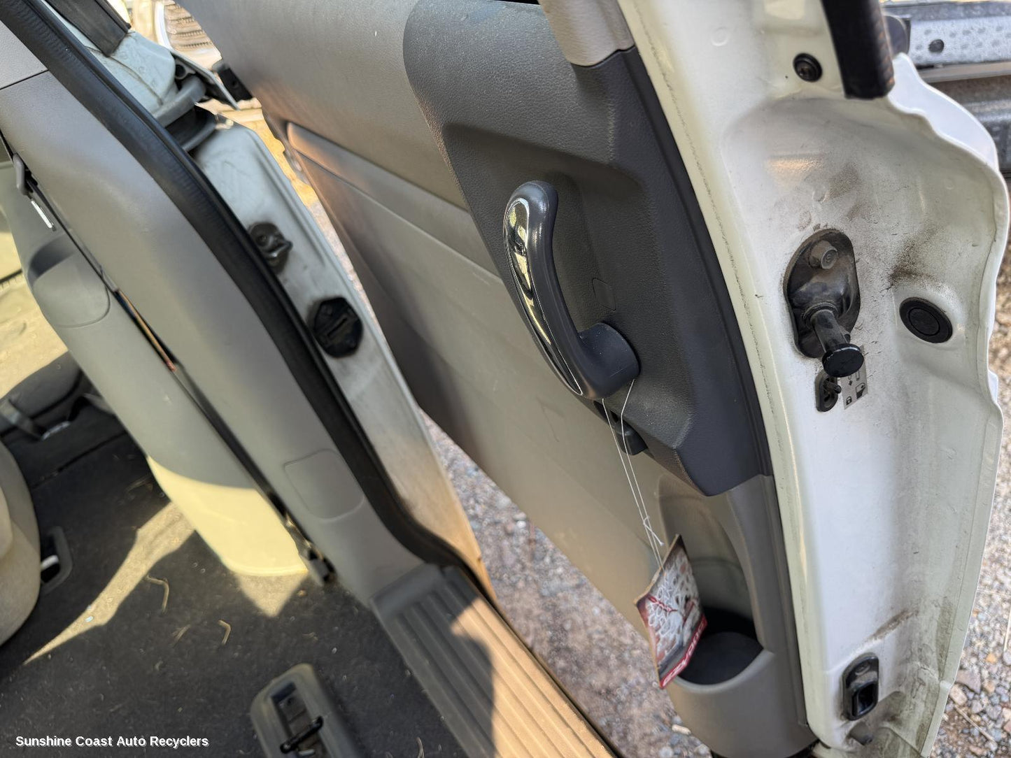 2010 Kia Carnival/grand Carnival Door Trim