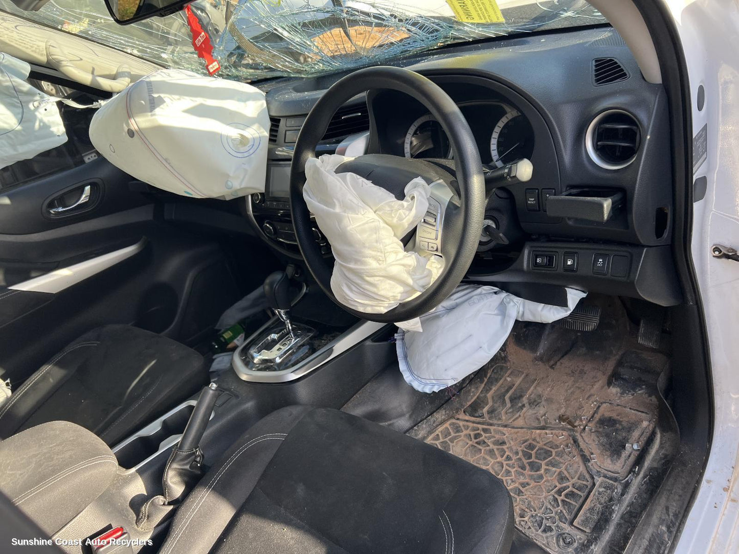 2019 Nissan Navara Differential Centre