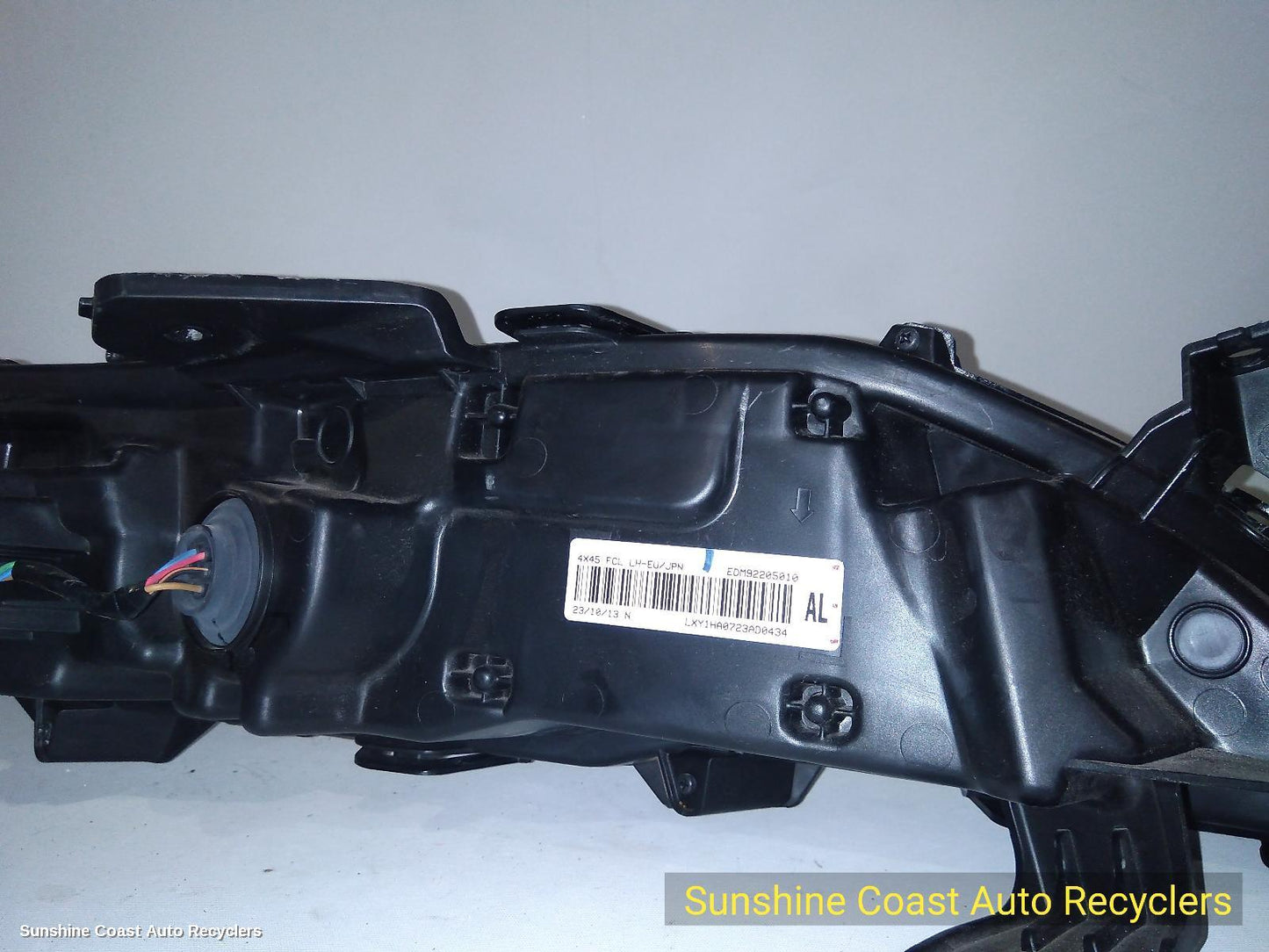 2023 Mitsubishi Eclipse Cross Left Indicator Fog Side
