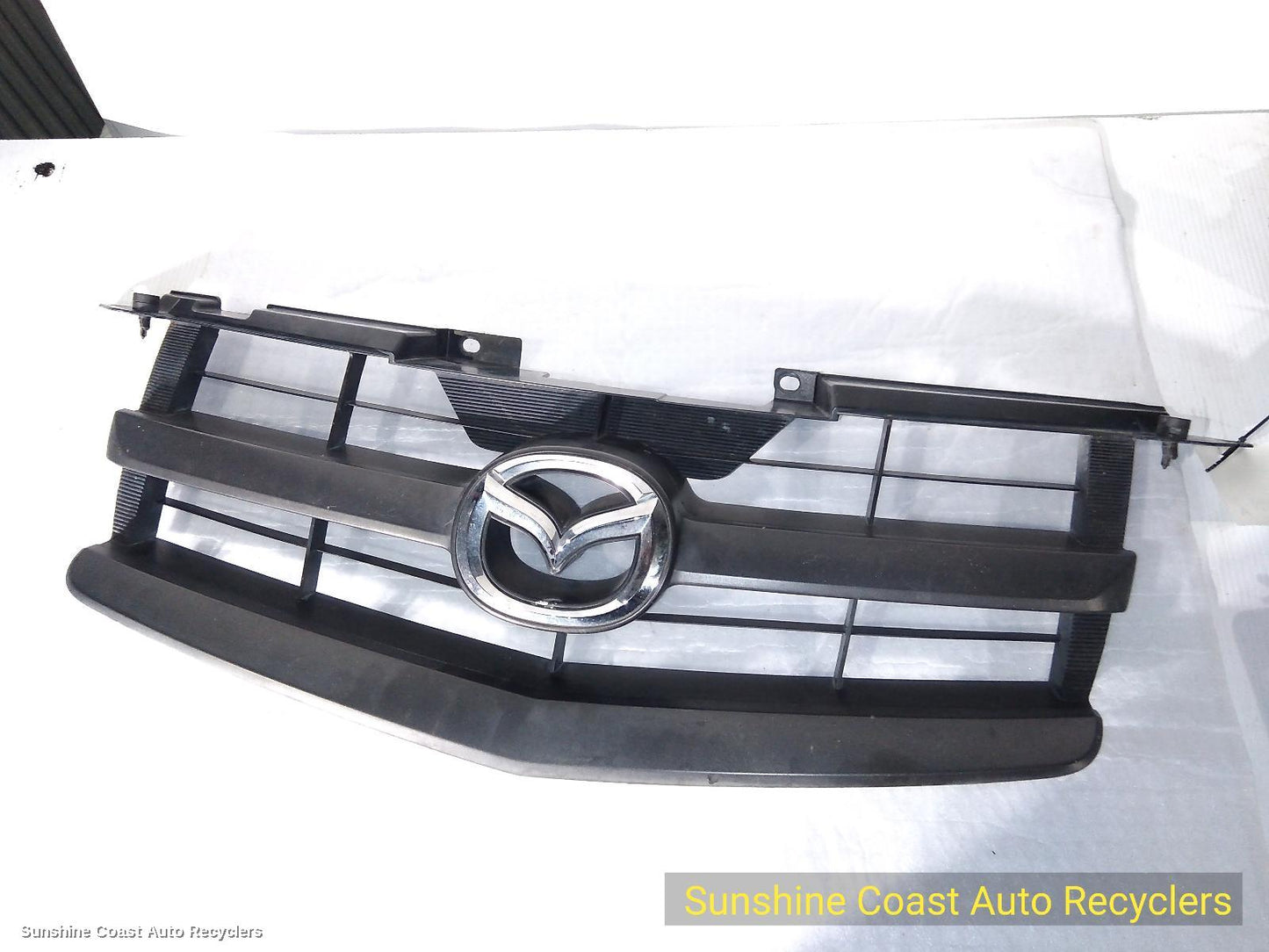 2011 Mazda Bt50 Grille