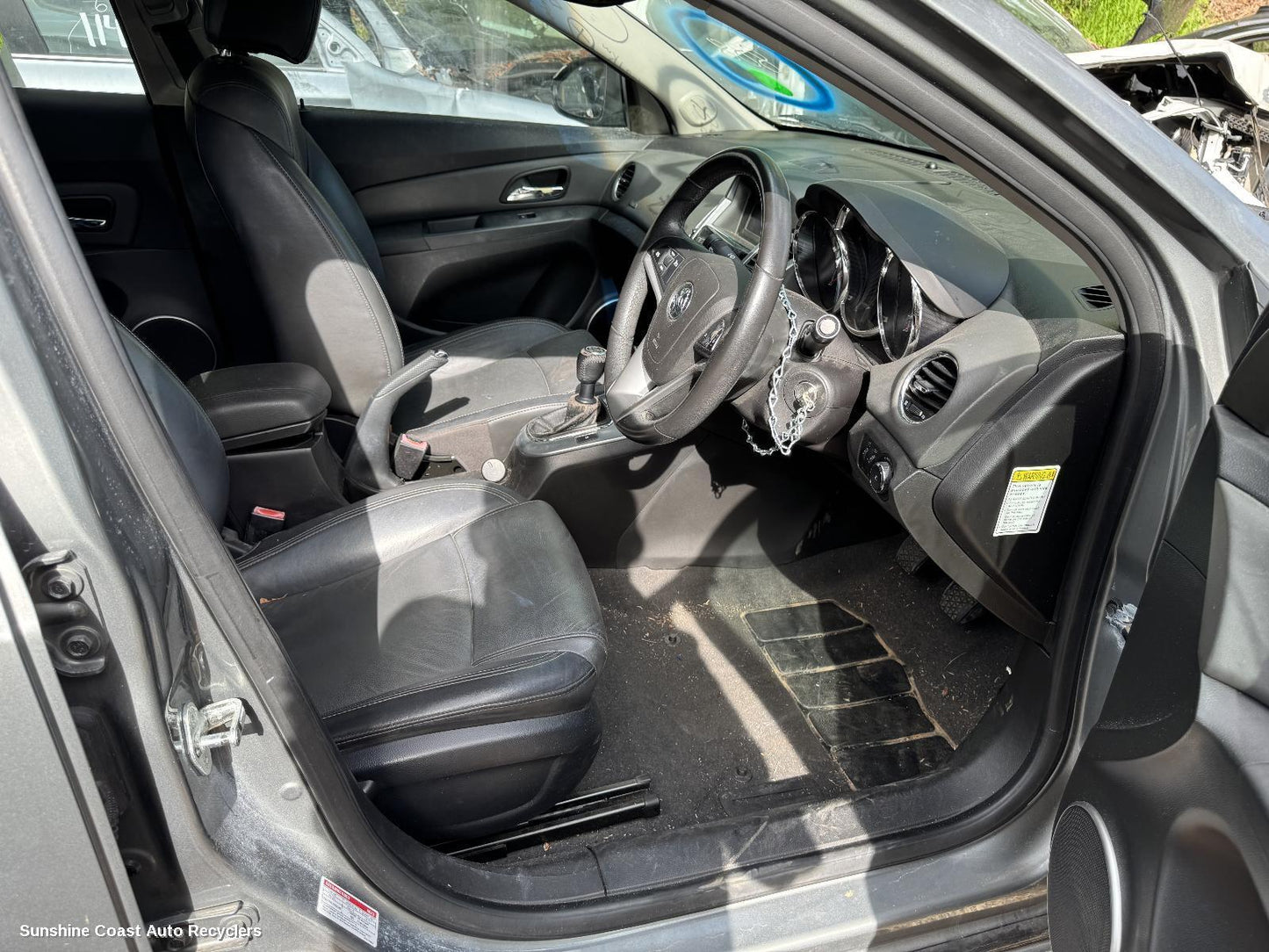 2010 Holden Cruze Right Guard Liner