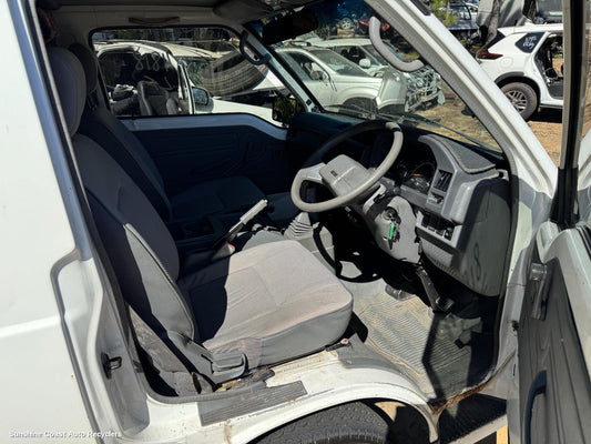 2007 Mitsubishi L300 Steering Column
