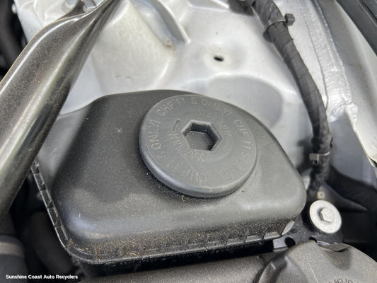 2011 Bmw 7 Series P S Reservoir