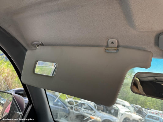 2009 Mazda Bt50 Sunvisor