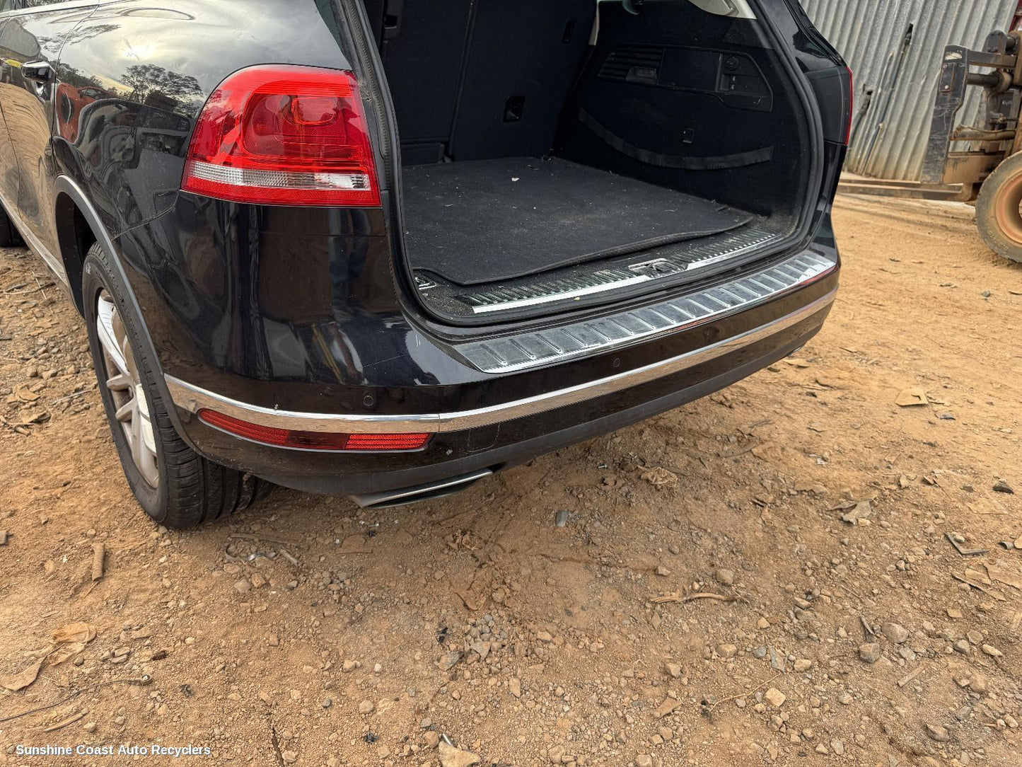 2016 Volkswagen Touareg Rear Bumper