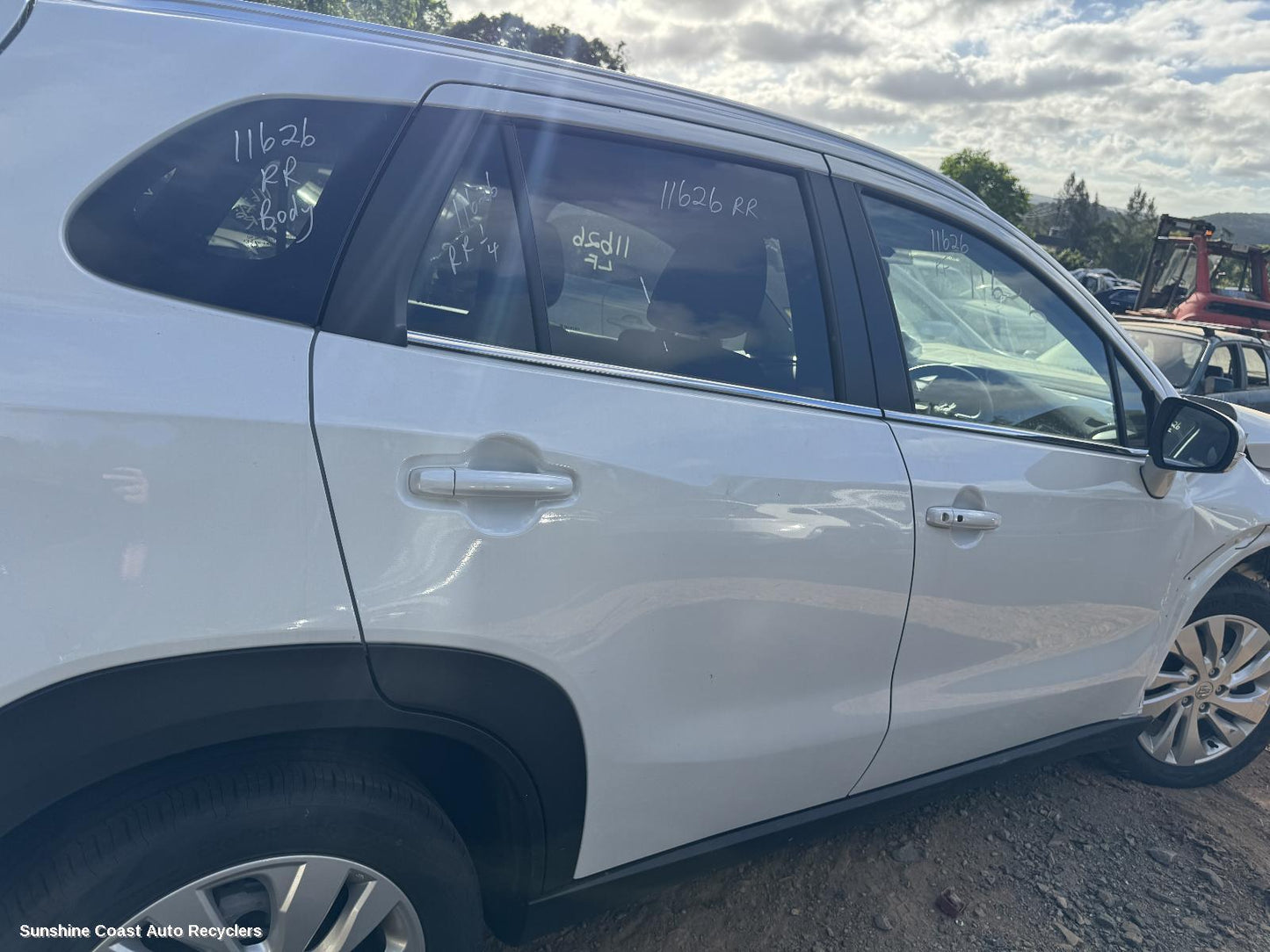 2023 Suzuki S-cross Right Rear Door Sliding