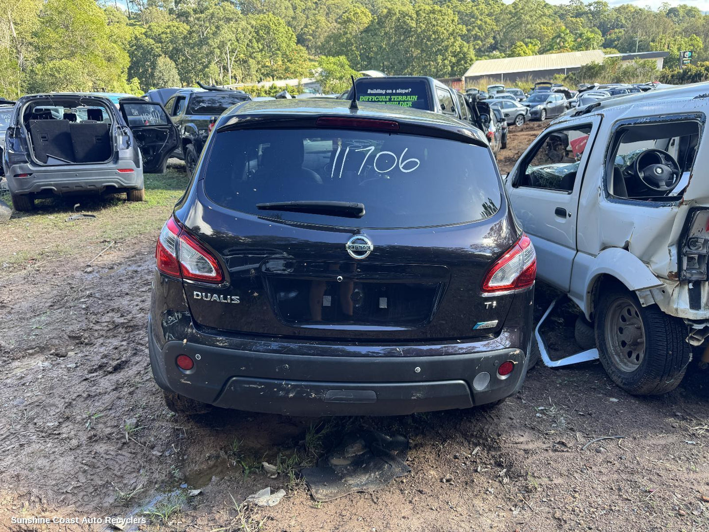 2011 Nissan Dualis Speaker