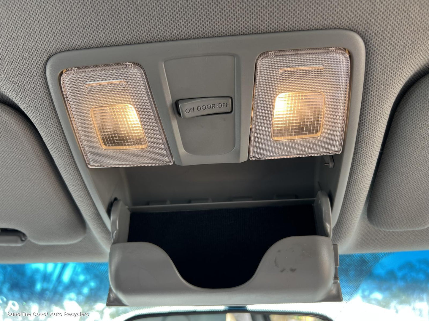 2016 Hyundai Accent Courtesy Light