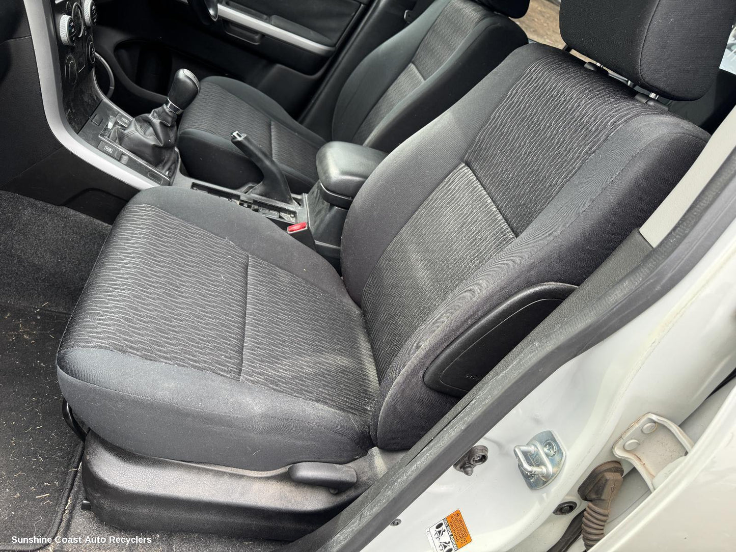 2014 Suzuki Vitara Front Seat