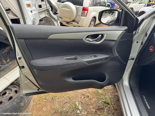 2015 Nissan Pulsar Left Front Window Reg Motor