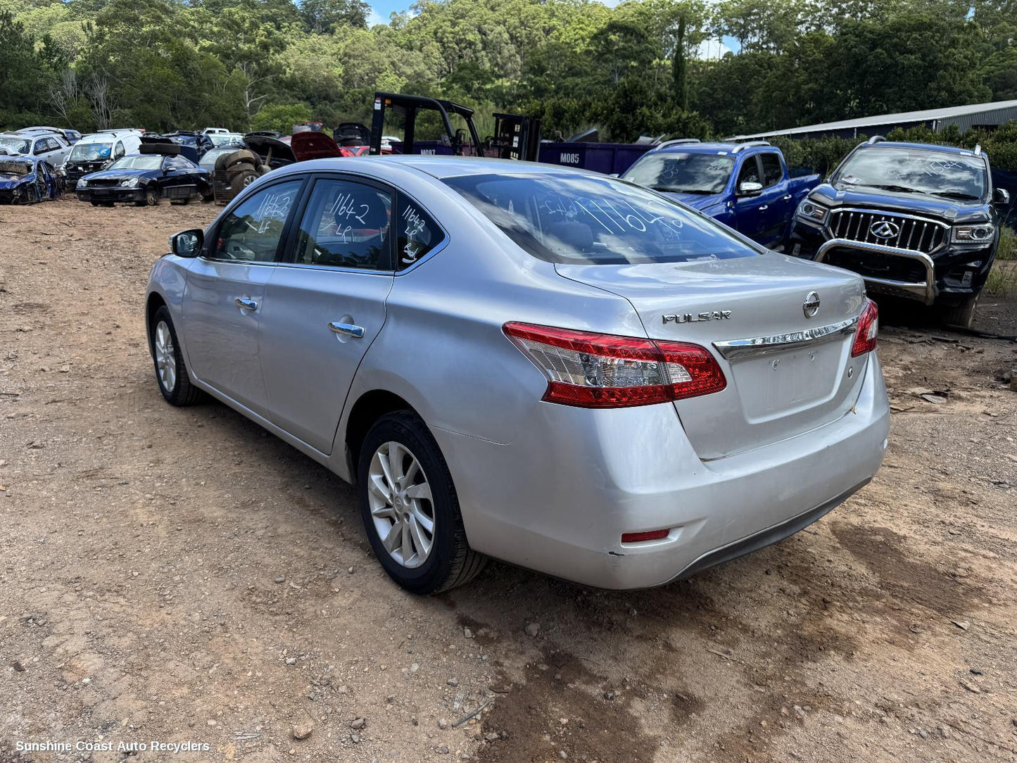 2013 Nissan Pulsar Fuse Box