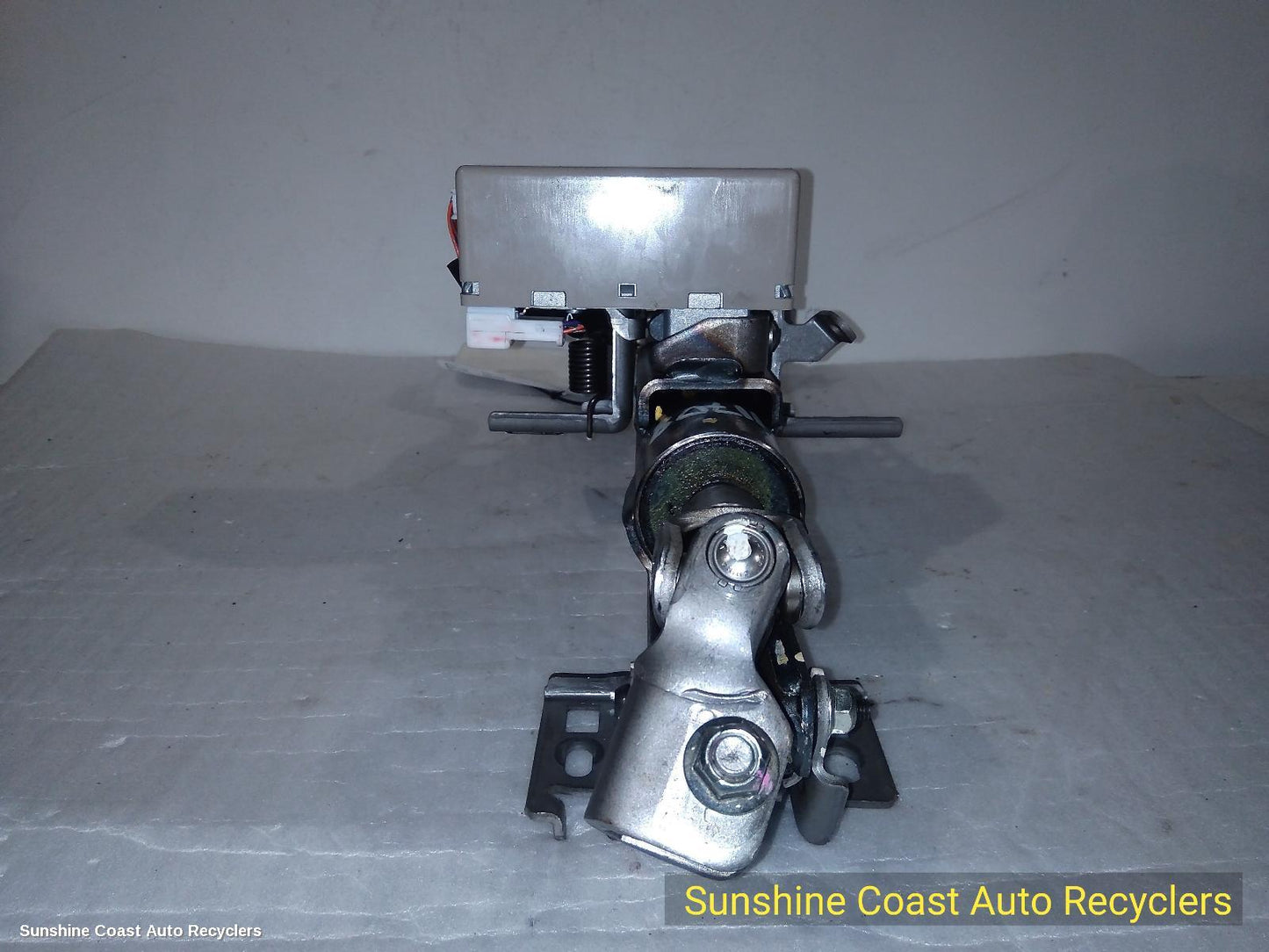 2010 Nissan Maxima Column