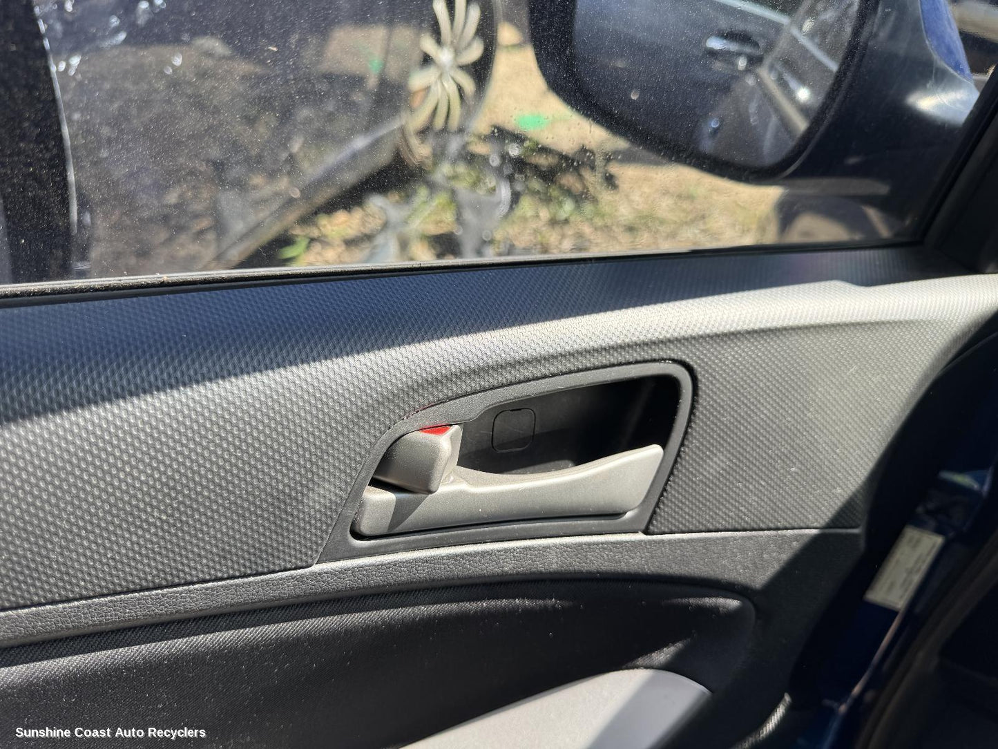 2015 Hyundai Accent Door Handle