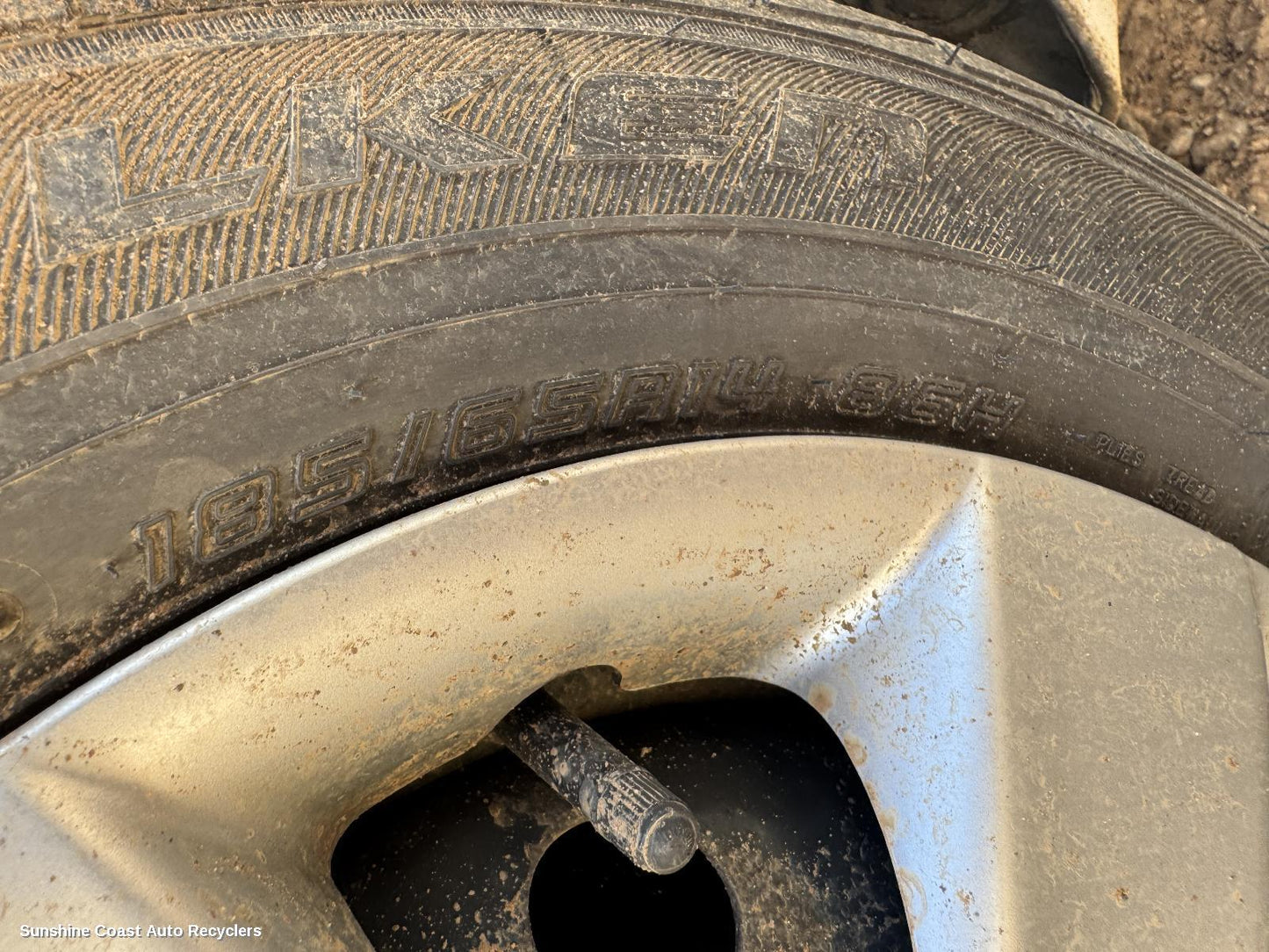 2007 Kia Rio Tyre
