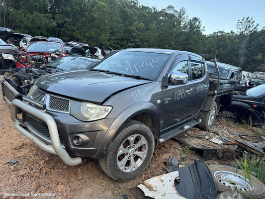 2011 Mitsubishi Triton Front Prop Shaft