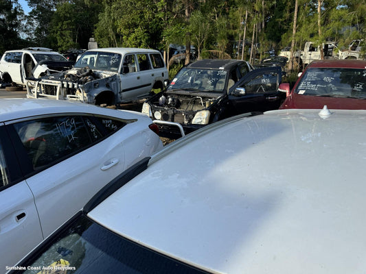 2015 Volvo S40 Roof Rack Bars