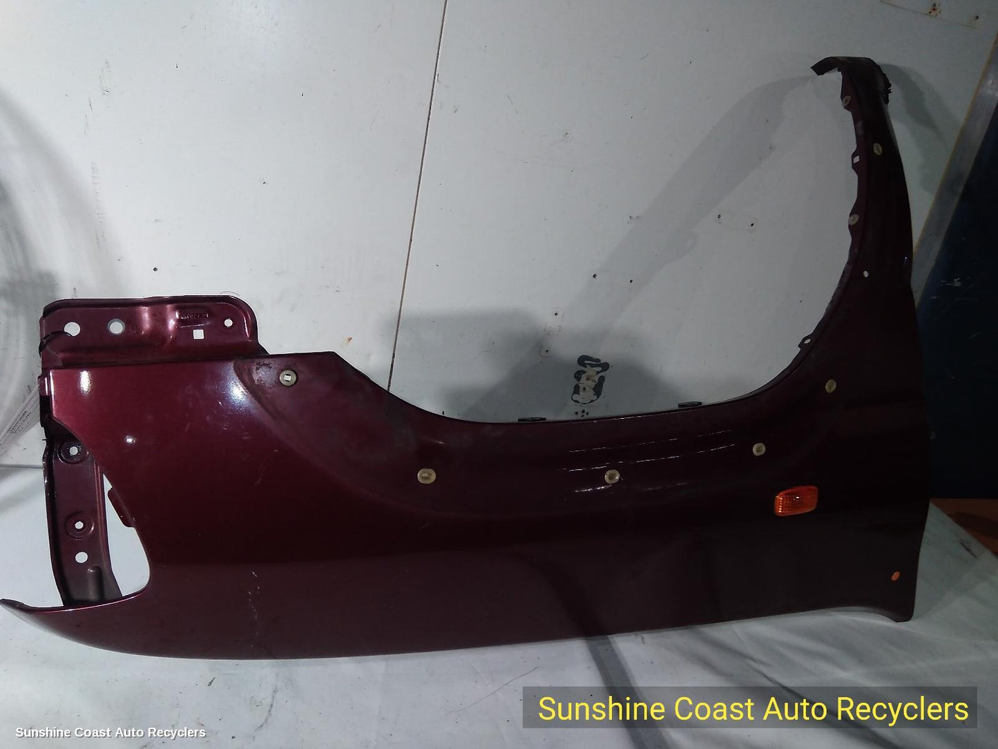 2001 Nissan Pathfinder Right Guard