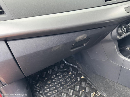 2010 Mitsubishi Lancer Glove Box